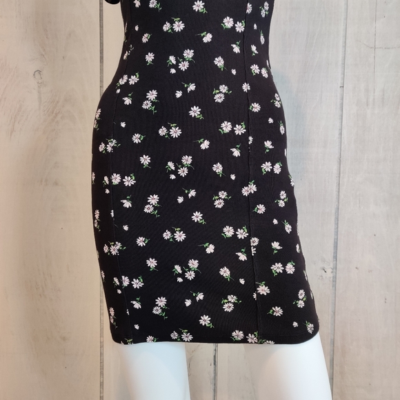 Forever 21 Blk Floral Ribbed Bodycon Dress Size M - Picture 8 of 12